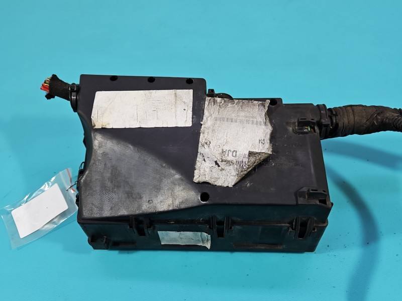 Блок предохранителей Ford Focus 3M5T-14A142-AB — фото детали 5