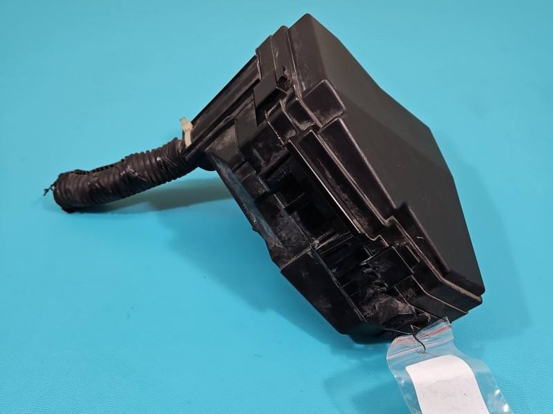Блок предохранителей Honda Civic SNA-J310 — фото детали 5