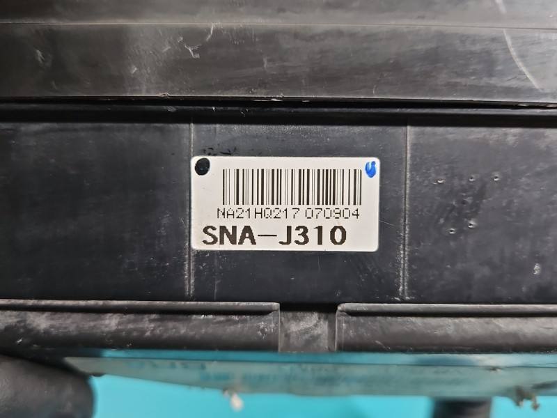 Блок предохранителей Honda Civic SNA-J310 — фото детали 7