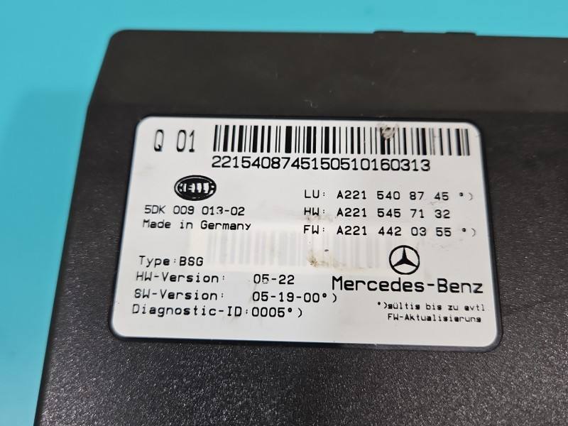 Блок запобіжників Mercedes S W221 A2215408745 — фото деталі 3