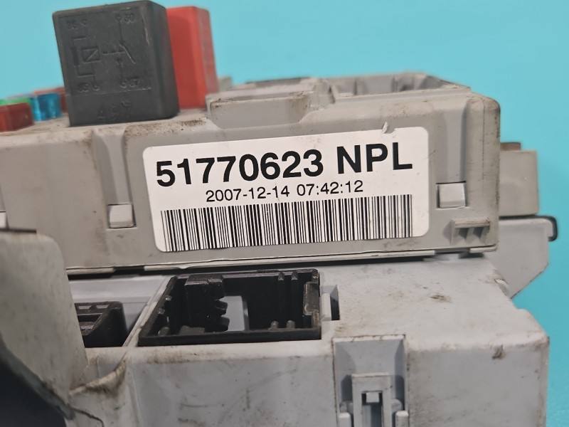 Блок предохранителей Fiat Doblo 51770623 — фото детали 4