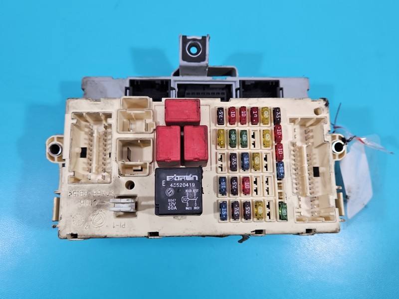 Блок предохранителей Fiat Stilo 51715857NPL — фото детали 2