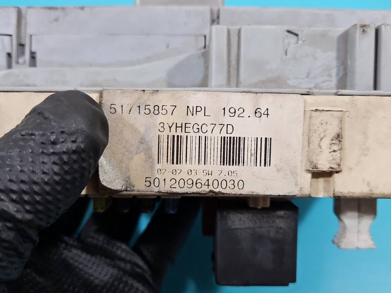Блок предохранителей Fiat Stilo 51715857NPL — фото детали 3