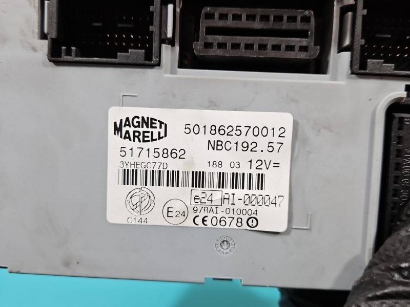 Блок предохранителей Fiat Stilo 51715857NPL — фото детали 6