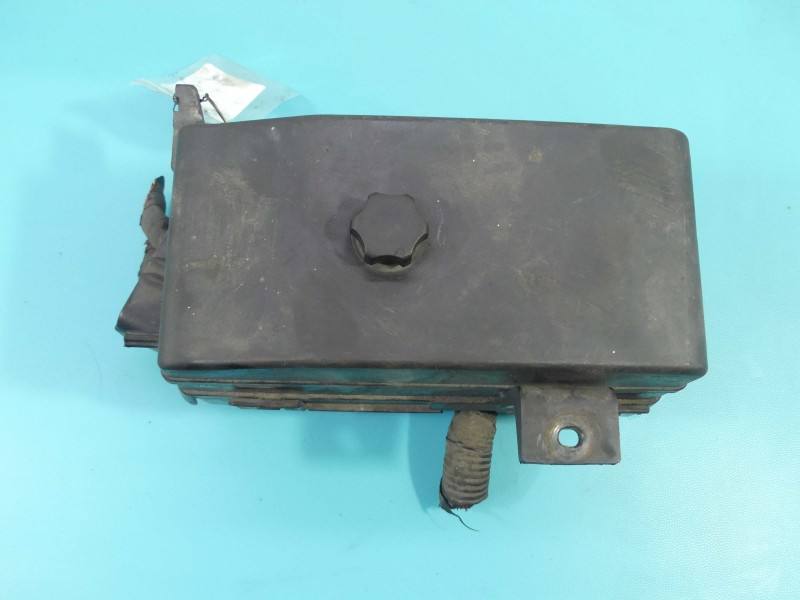 Блок предохранителей Hyundai Trajet 91220-3A021 — фото детали 4