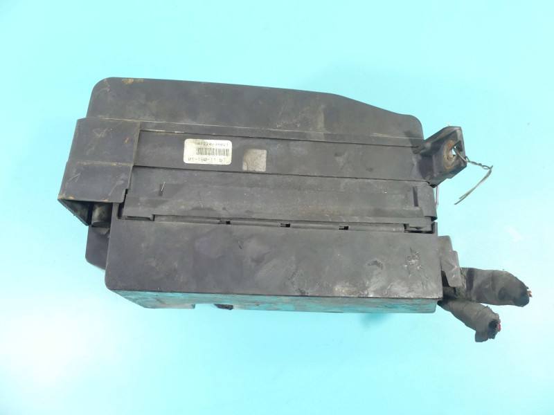 Блок предохранителей Hyundai Trajet 91220-3A021 — фото детали 5