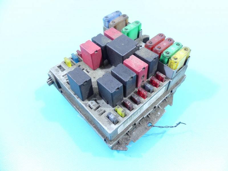 Блок запобіжників Fiat Stilo 51773289