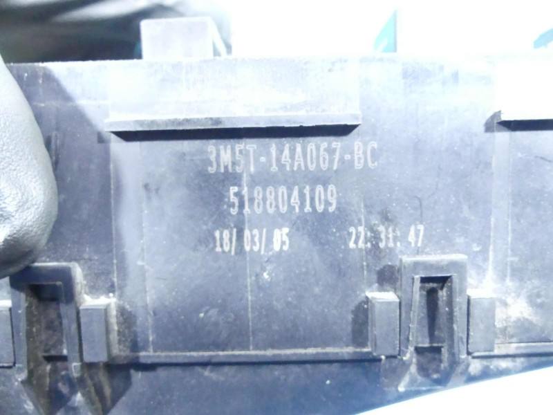 Блок предохранителей Ford C-Max 5M5T14K733 — фото детали 6