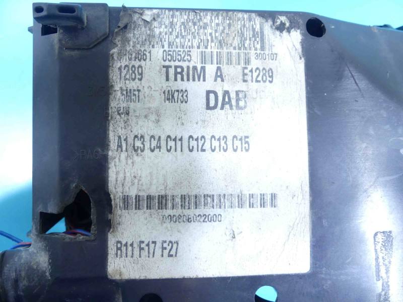 Блок предохранителей Ford C-Max 5M5T14K733 — фото детали 8