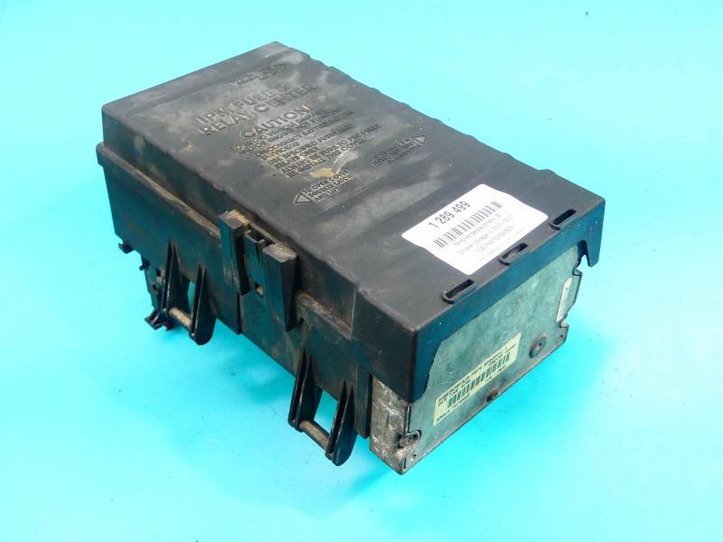 Блок запобіжників Chrysler Voyager 05144580AC