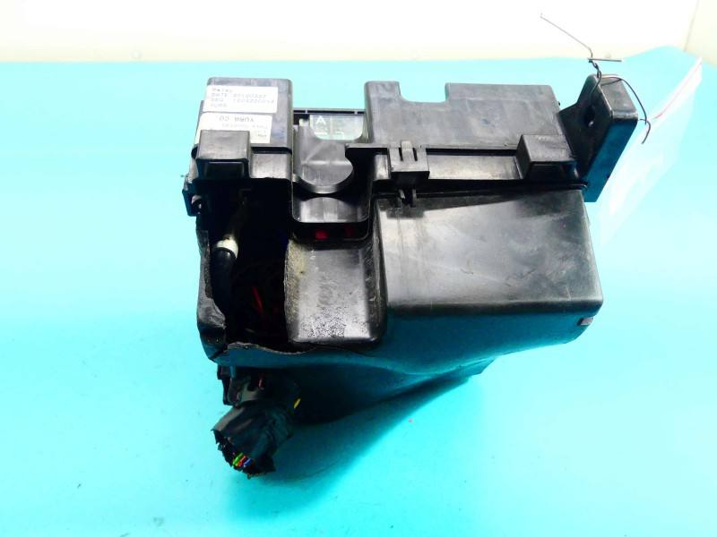 Блок предохранителей Hyundai Ix35 91440-2Y332 — фото детали 6
