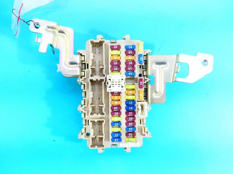 Блок запобіжників Nissan Qashqai 4EB0A