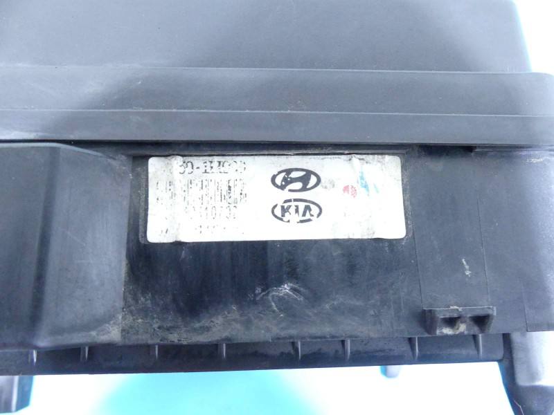 Блок предохранителей Hyundai I30 — фото детали 6