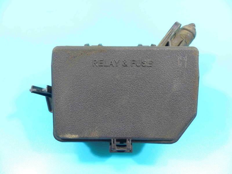 Блок предохранителей Toyota Yaris 3 82662-0D140 — фото детали 2