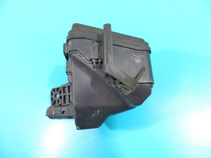 Блок предохранителей Toyota Yaris 3 82662-0D140 — фото детали 5