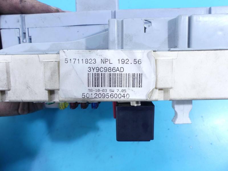 Блок предохранителей Fiat Stilo 46750594 — фото детали 10
