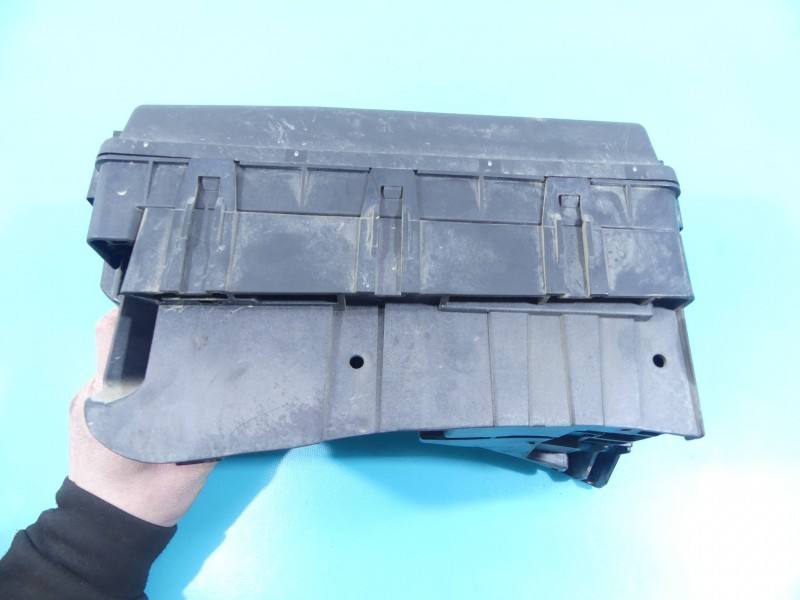 Блок предохранителей Saab 9-4 15896994-03 — фото детали 7