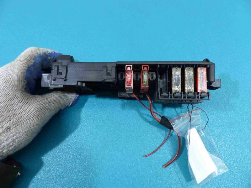 Блок предохранителей Mercedes ML W164 2115452601 — фото детали 2