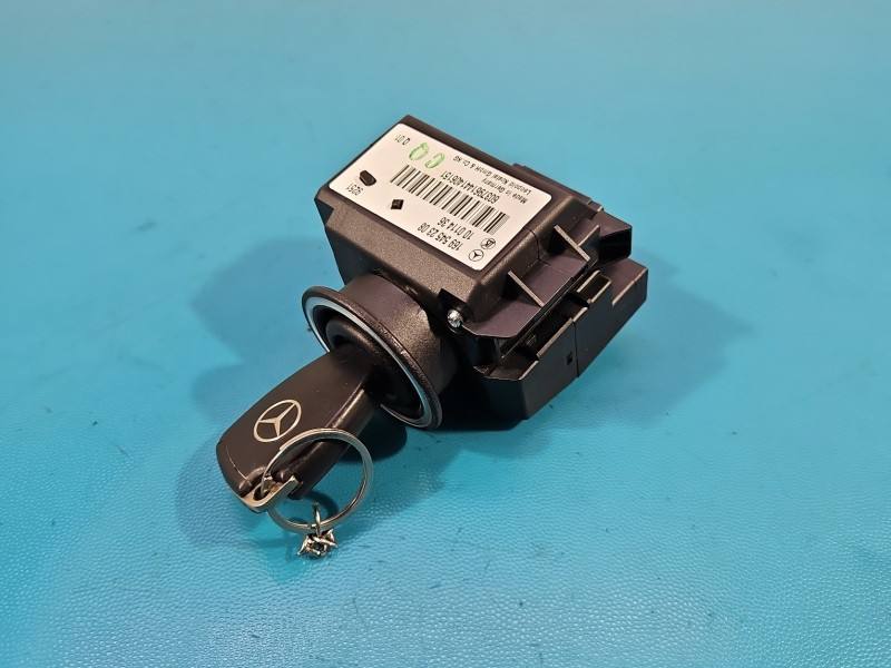 Замок запалювання Mercedes B W245 1695452308