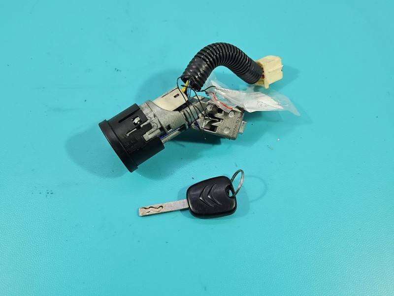 Замок зажигания Citroen C1