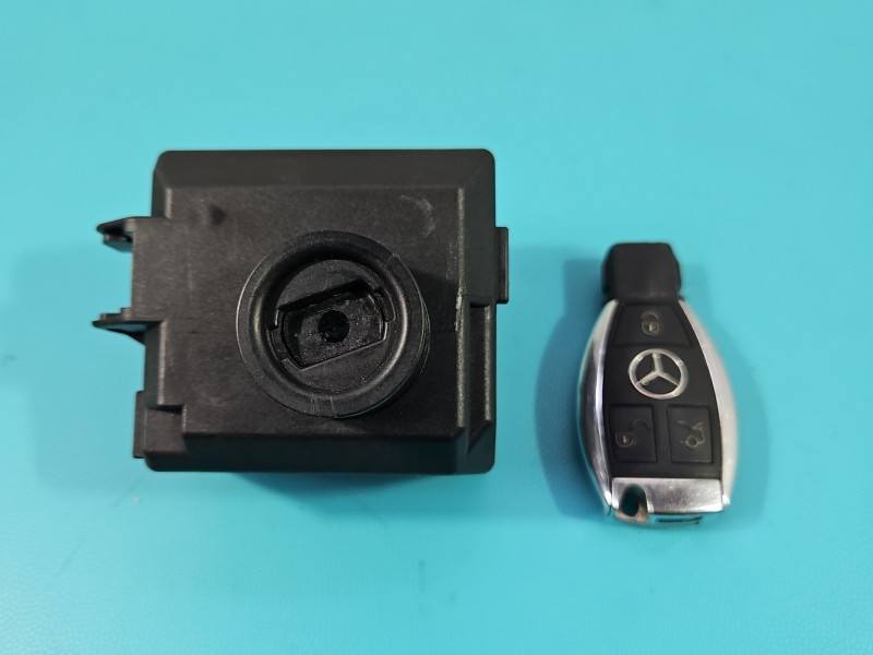 Замок зажигания Mercedes CLA C118 A2469055801