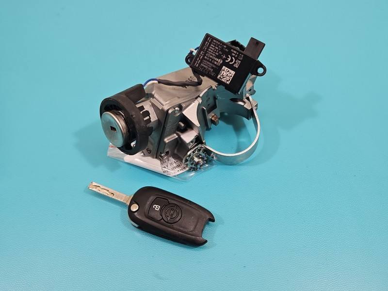 Замок запалювання Opel Astra K 39206667