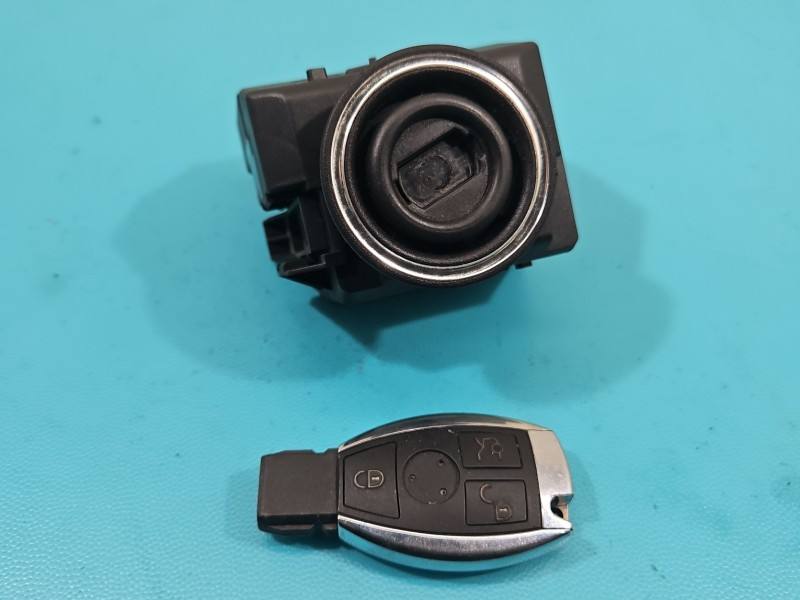 Замок запалювання Mercedes B W245 1695451908