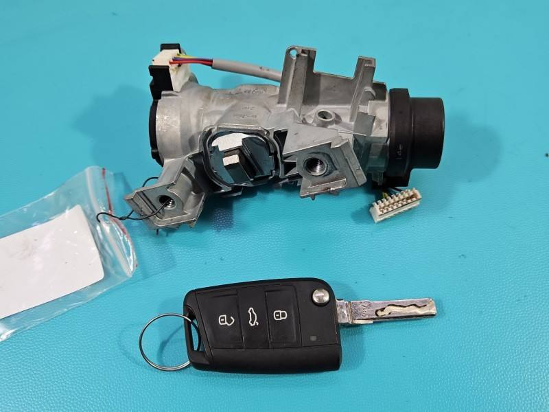 Замок запалювання Volkswagen Golf 7 5Q0905865