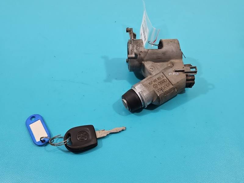 Замок запалювання Volkswagen Passat B4 357905851D