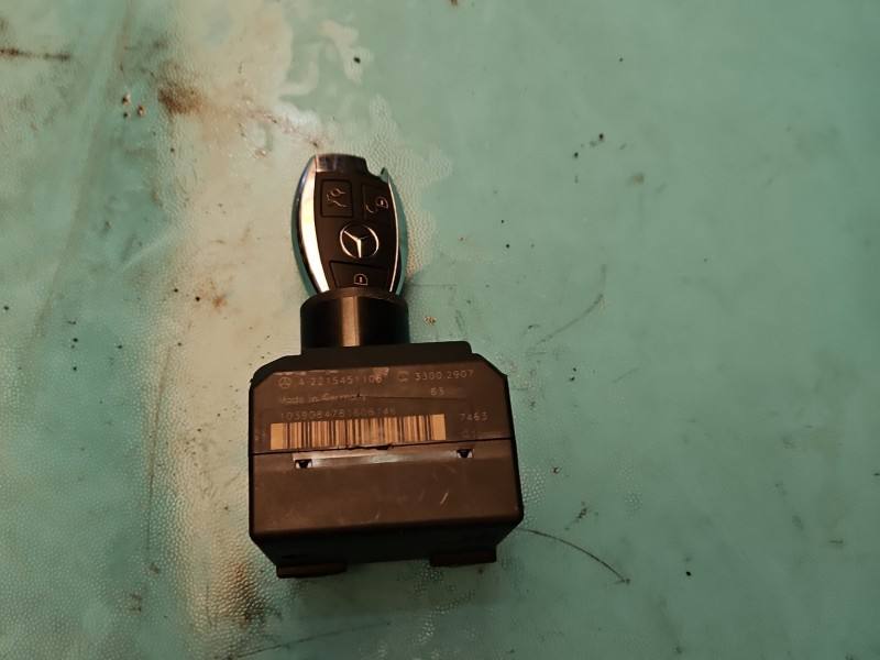 Замок запалювання Mercedes S W221 A2215451108