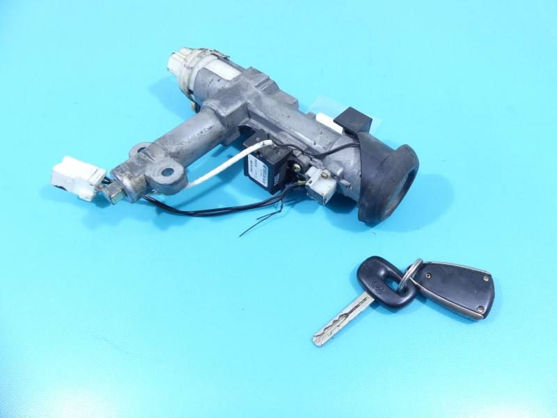 Замок зажигания Mazda Xedos 9