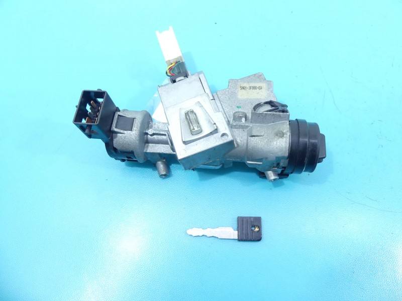 Замок зажигания Mazda 3 C24366938