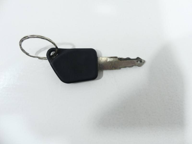 Замок запалювання Peugeot Partner — фото деталі 2