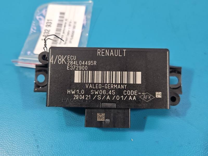 Блок управления парктроником Renault Captur 284L04495R
