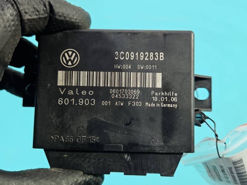 Блок керування парктроніком Volkswagen Passat B6 3C0919283B — фото деталі 3