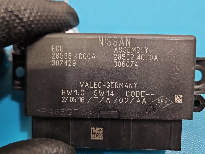 Блок керування парктроніком Nissan X-trail 285384CC0A — фото деталі 3