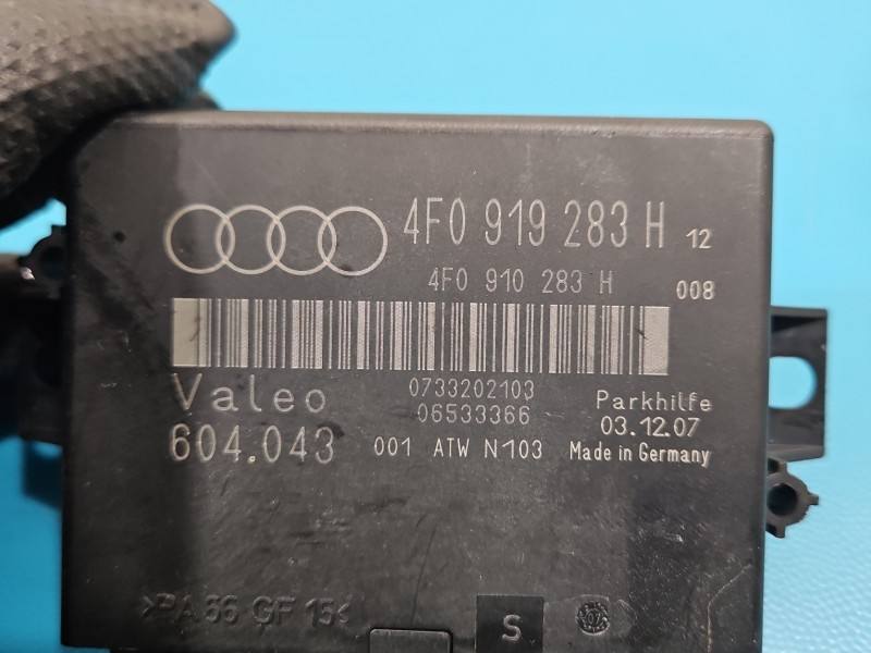 Блок керування парктроніком Audi Q7 4F0919283H — фото деталі 3