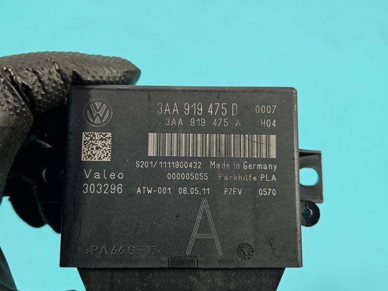Блок керування парктроніком Volkswagen Passat B7 3AA919475D — фото деталі 3