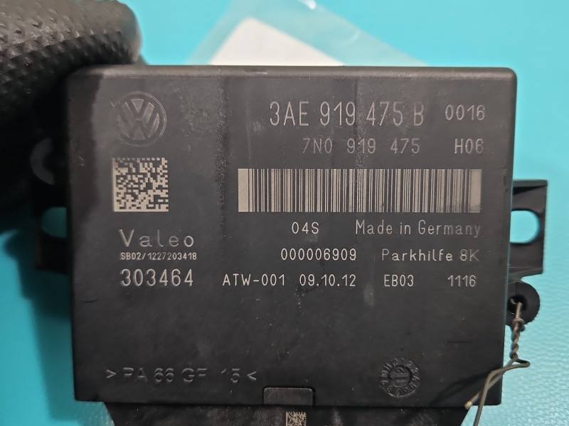Блок керування парктроніком Volkswagen Passat B7 3AE919475B — фото деталі 3