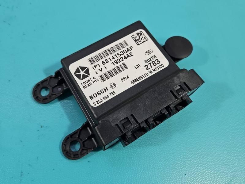 Блок керування парктроніком Jeep Grand Cherokee 68141530AF