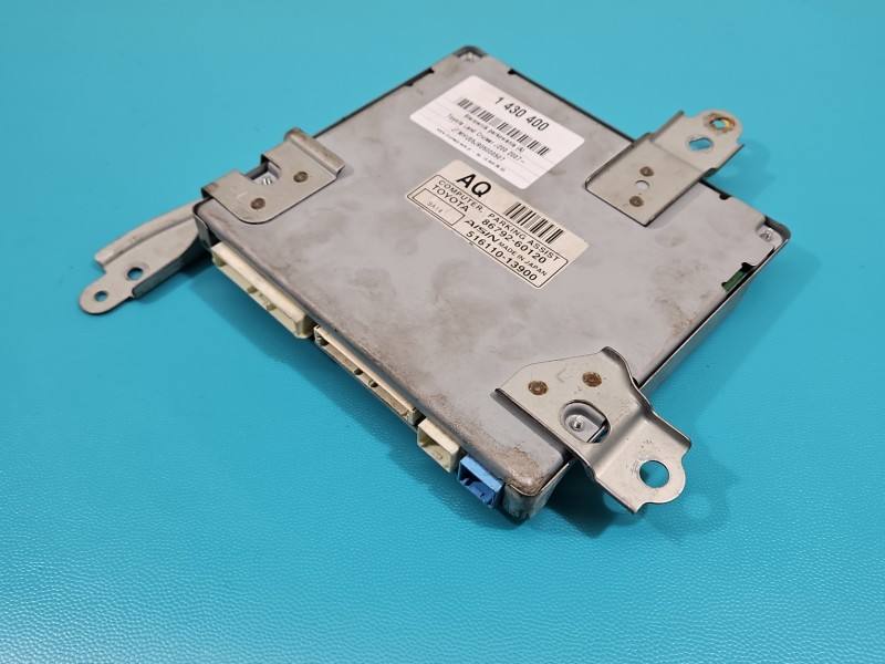 Блок керування парктроніком Toyota Land Cruiser 86792-60120