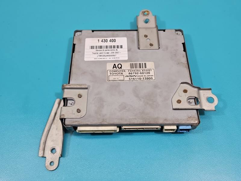 Блок керування парктроніком Toyota Land Cruiser 86792-60120 — фото деталі 2