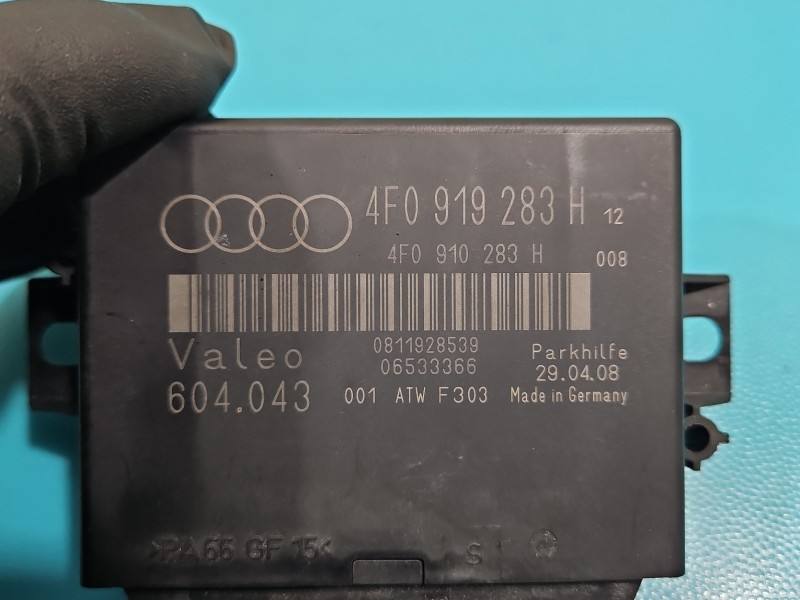 Блок керування парктроніком Audi A6 C6 4F0919283H — фото деталі 3