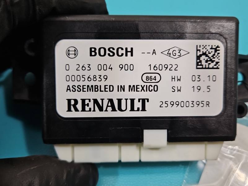 Блок керування парктроніком Renault Megane 4 0263004900 — фото деталі 3