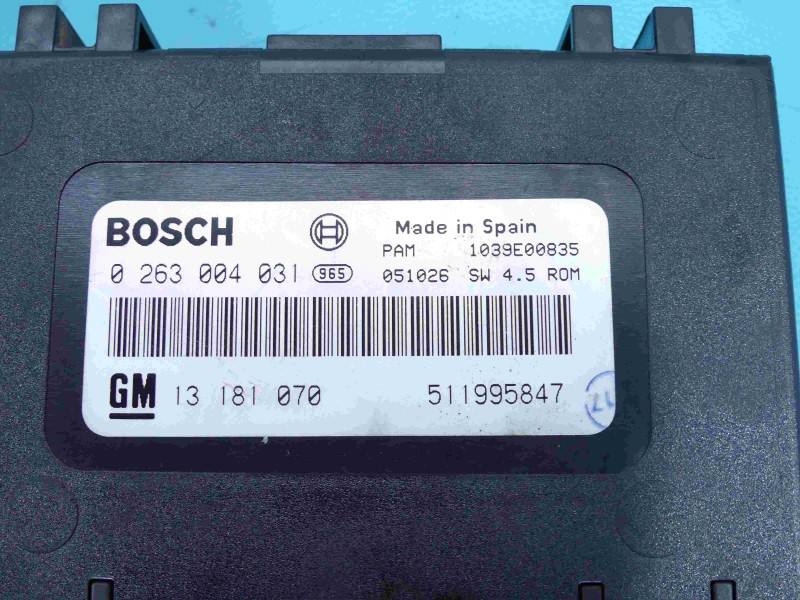 Блок керування парктроніком Opel Zafira B 0263004031 — фото деталі 3