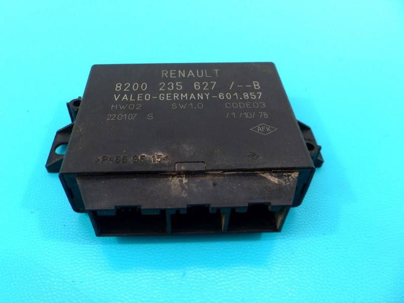 Блок керування парктроніком Renault Espace 8200235627B