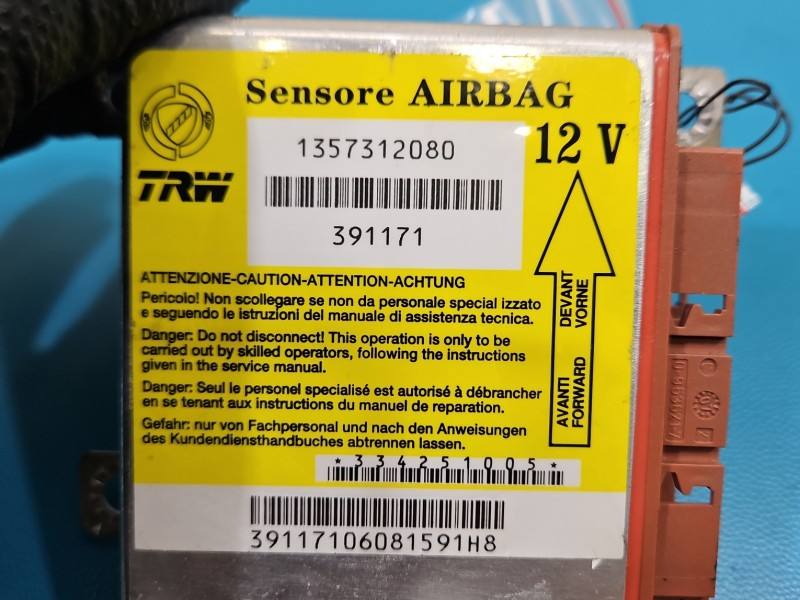 Блок керування Airbag Peugeot Boxer 1358991080 — фото деталі 3