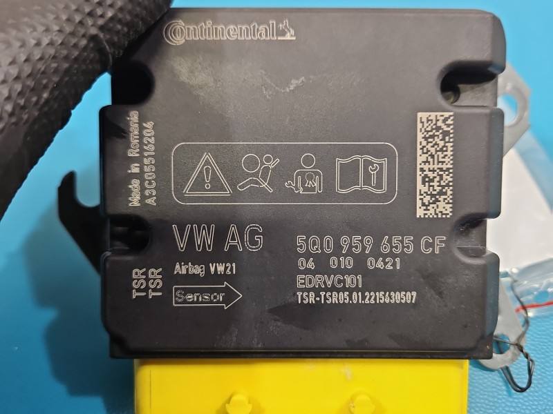 Блок керування Airbag Skoda Superb 3 5Q0959655CF — фото деталі 3