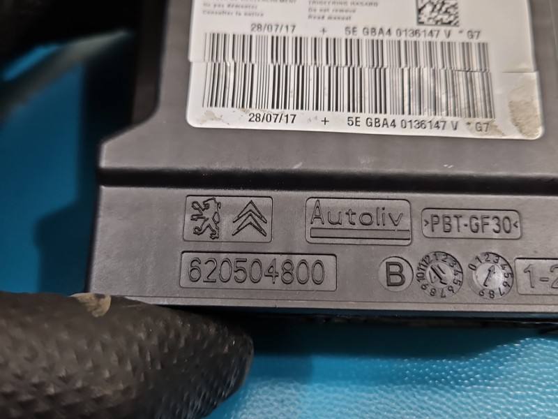 Блок керування Airbag Peugeot 301 620504800 — фото деталі 4