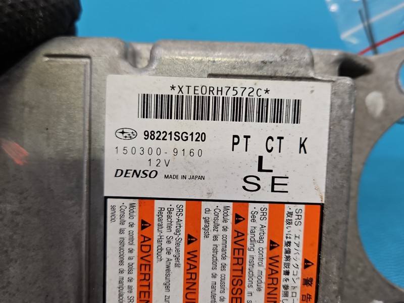 Блок керування Airbag Subaru Forester 98221SG120 — фото деталі 3